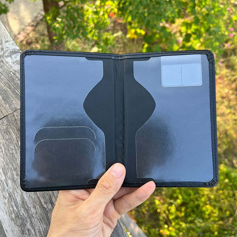 Capa de passaporte da Repúblic - Travel Accessories Pakistan avaliação e preço