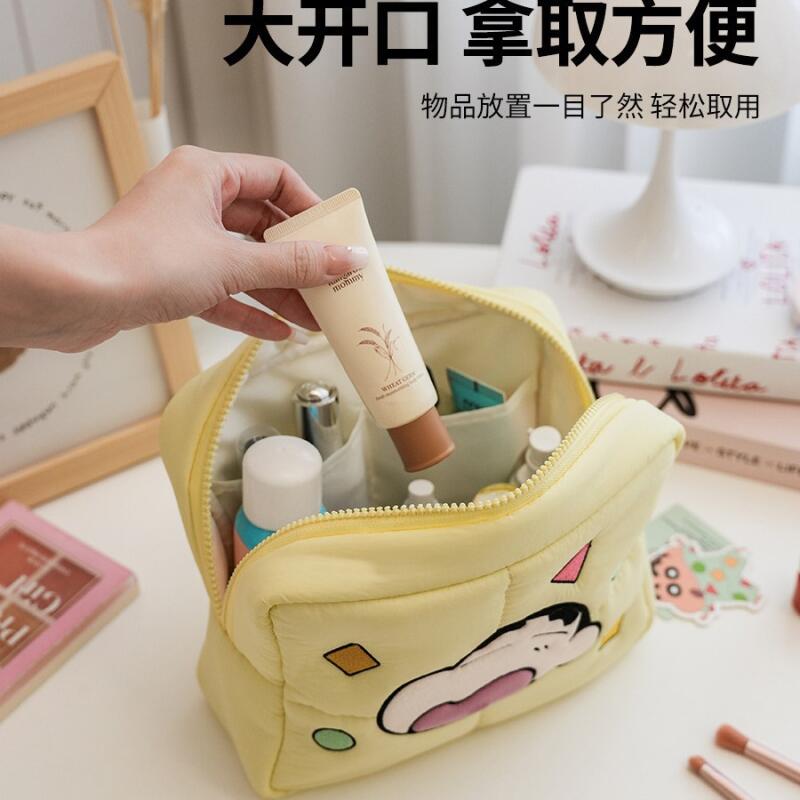 Bolsa de Cosméticos Crayon Shi - Travel Accessories For Japan Trip avaliação e preço